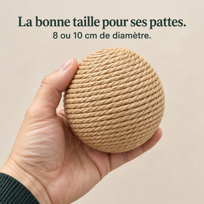 Pelote tenue dans la main : 8 ou 10 cm de diamètre